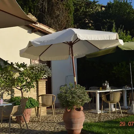 Country house Vecciano